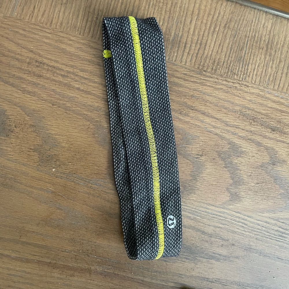 Lululemon headband